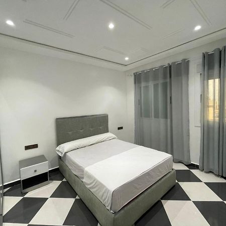 פנידק Dina Apartments מראה חיצוני תמונה