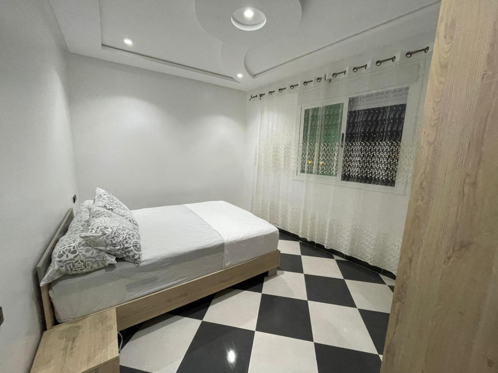 פנידק Dina Apartments מראה חיצוני תמונה