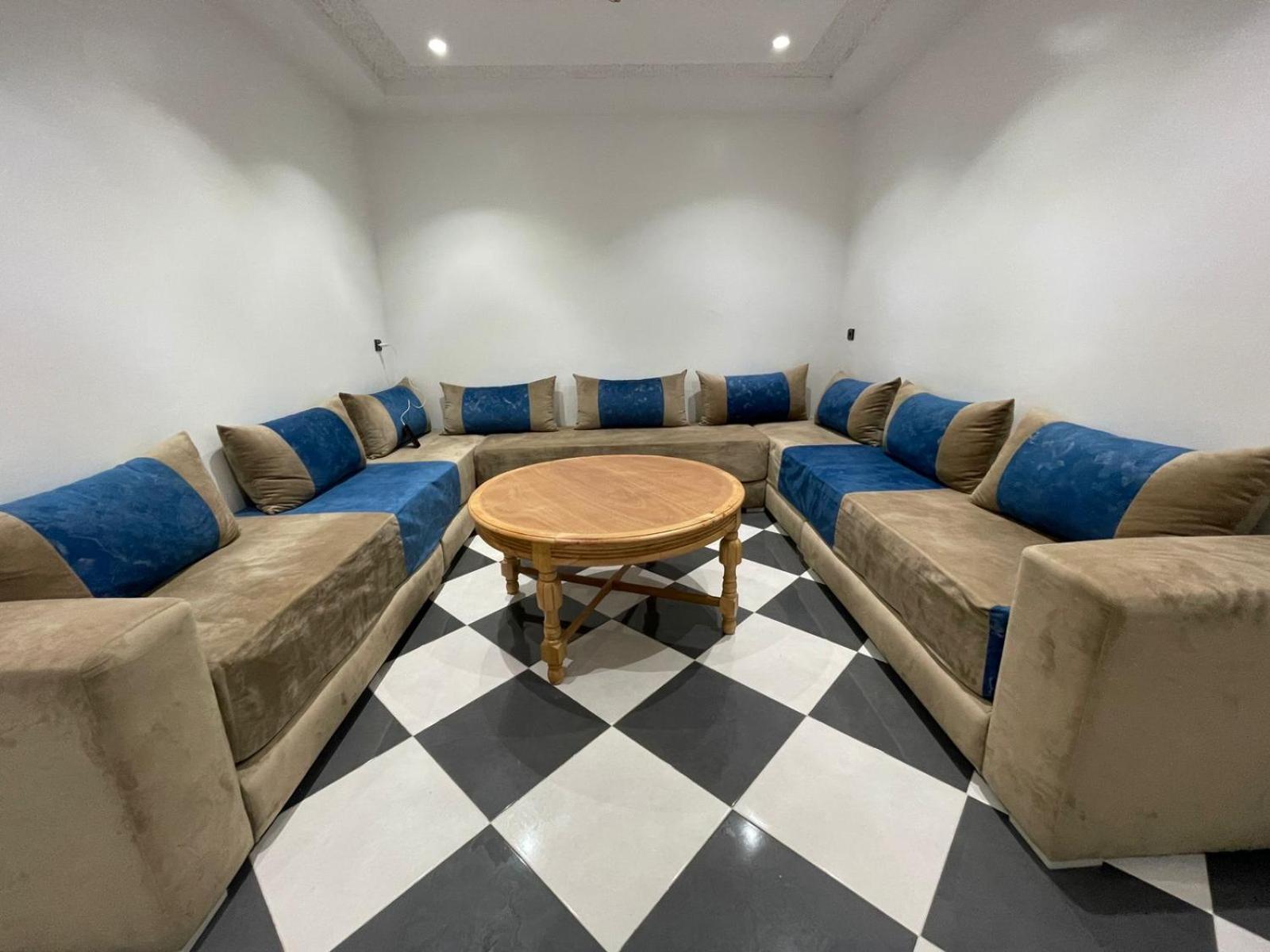 פנידק Dina Apartments מראה חיצוני תמונה